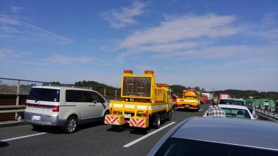 2016年10月25日東北自動車道の事故で4時間立ち往生_KIMG0746