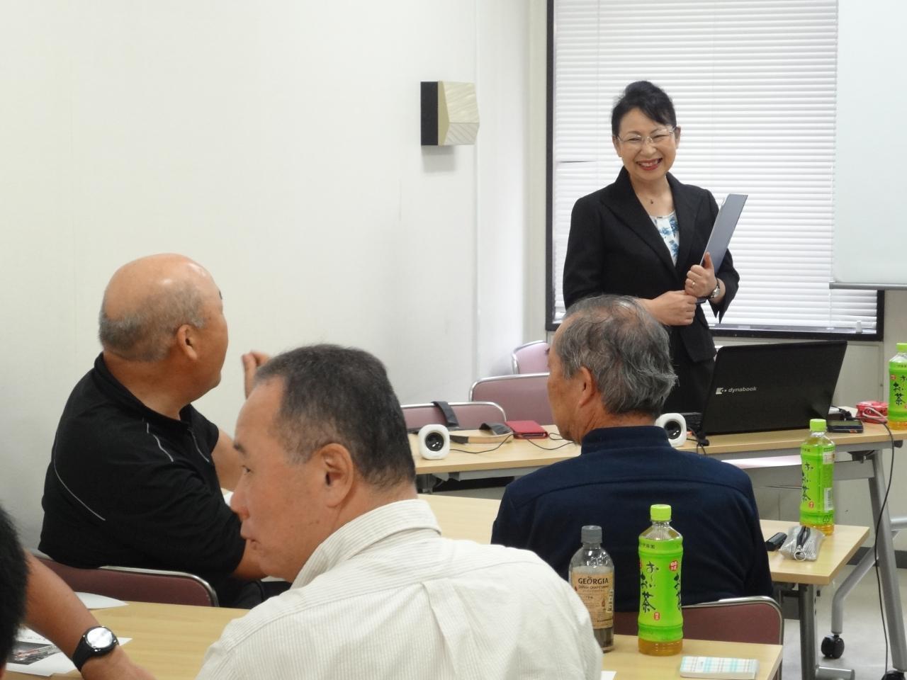 警備会社(施設警備)マナー研修_DSC03910