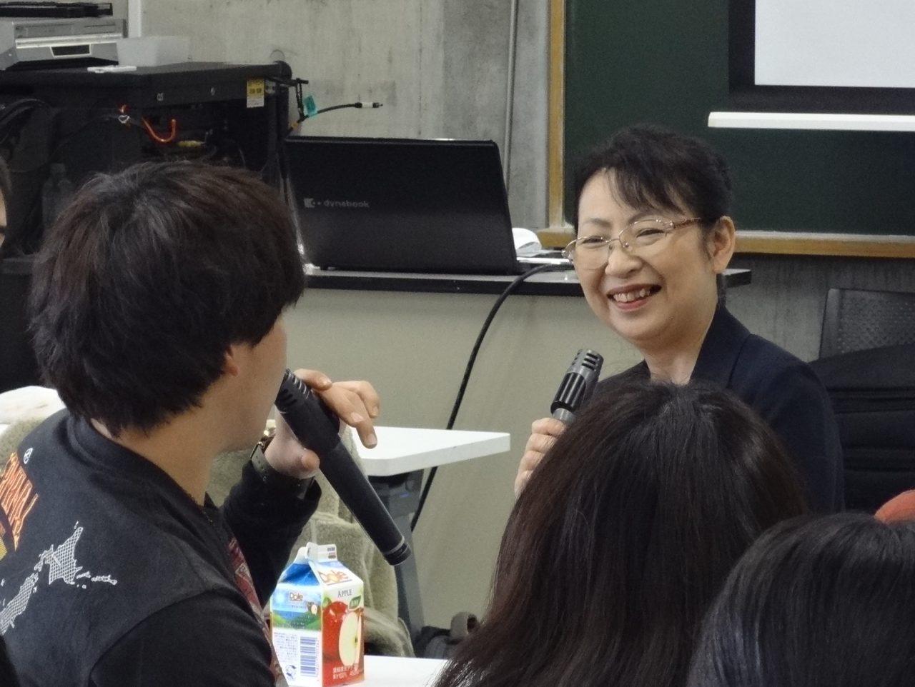4年生教職課程特別授業_DSC04238