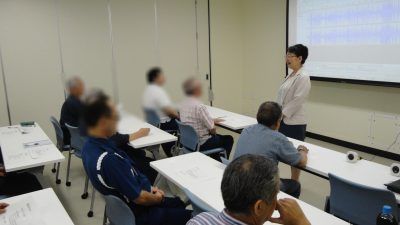 仙台で警備業の皆さんのビジネスマナーとクレーム応対研修の講師を務めました（宮城県仙台市）_fx_DSC00051