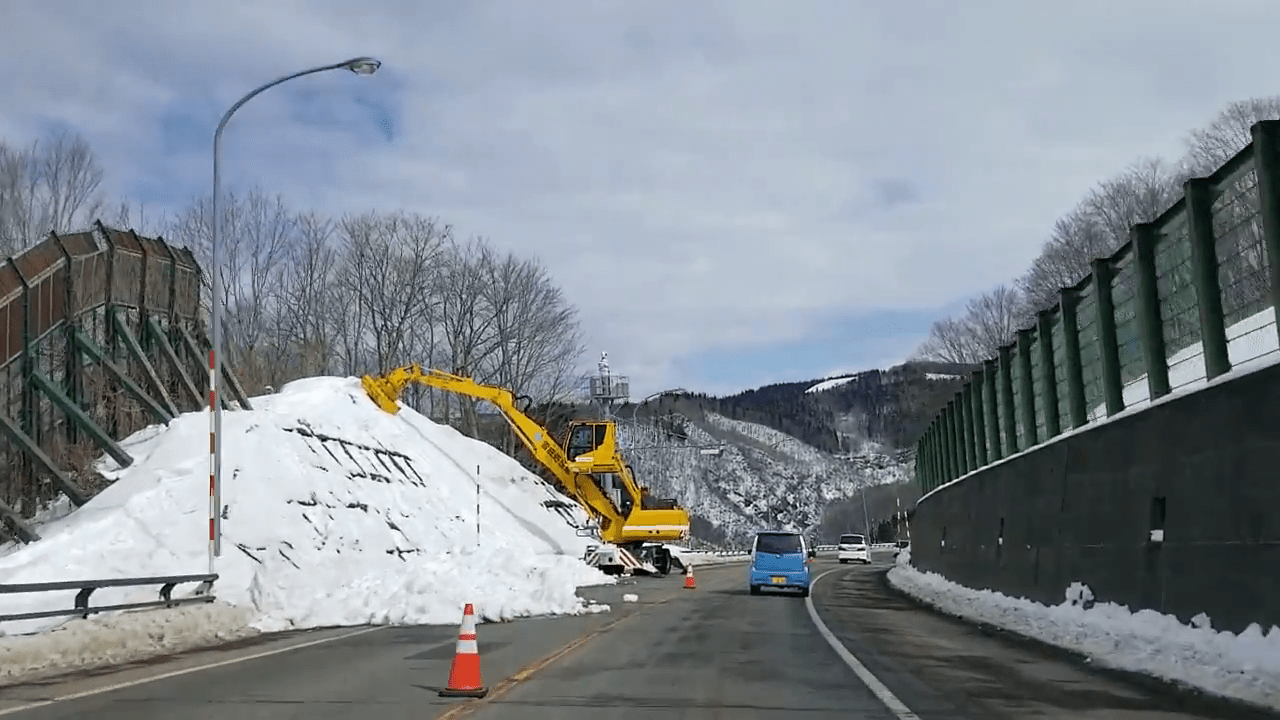 月山道路_20200221_122713.mp4_000022900