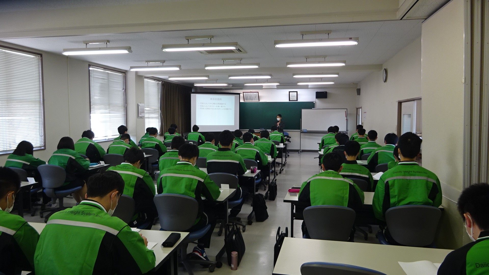 新入社員研修(運送会社様)山形県天童市_shade_DSC00068