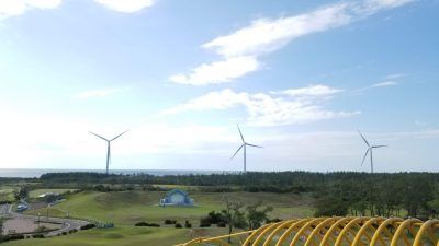 秋田県八峰町ポンポコ山公園展望台（滑り台）_20200919_135614-1