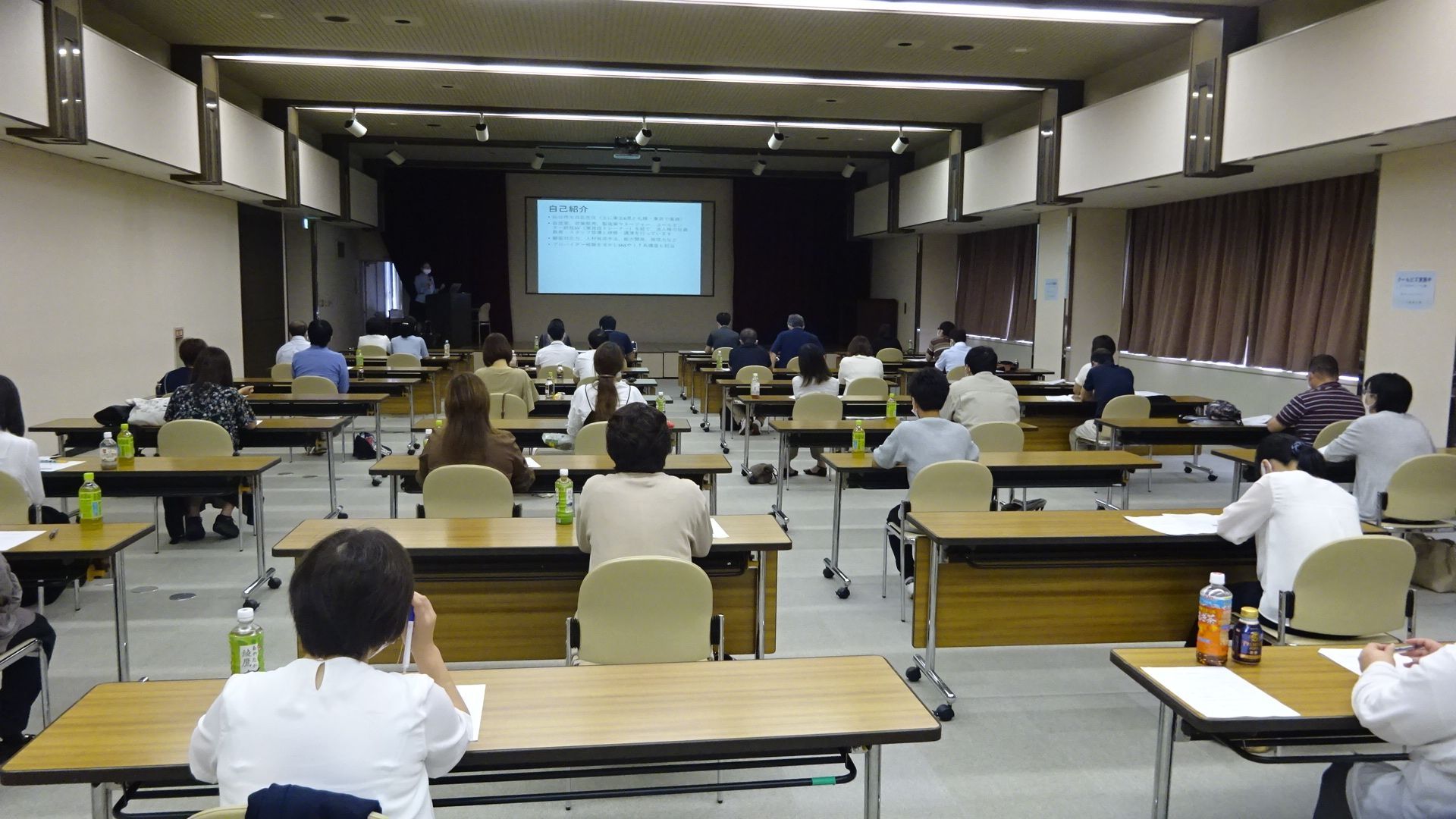 介護職員研修会で「異なるタイプへのコミュニケーション」をテーマに講師を務めました(福島県福島市)_DSC00229