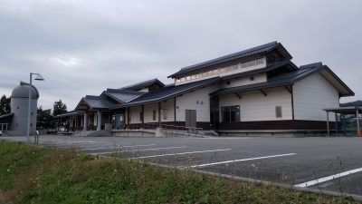 飯豊町中部地区農村活性化センター (中部地区公民館)_20201022_055702