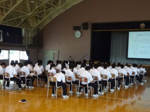 青森県立浪岡高等学校様の2学年進路講演会でインターンシップ向け報連相講座を行いました（青森県青森市）_w1280_trim_DSC01606