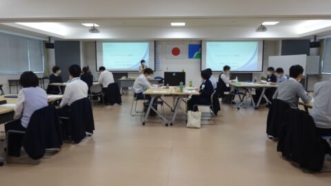 小売業様（スーパー）のリーダー研修でコーチング講座の講師を務めました（山形県山形市）_fx_w1280_DSC03363