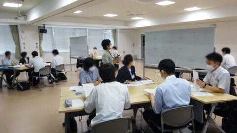 小売業様のリーダー社員研修でインバスケット体験演習の講師を務めました （山形県山形市）_fx_w1280_op_DSC03620