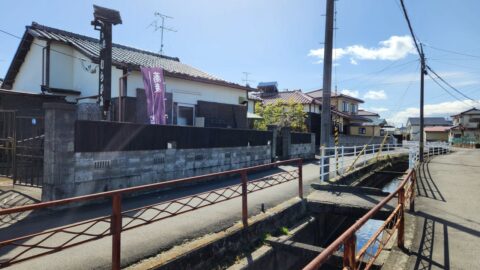 味処むらかみ（大河原町）の「冷たい肉そば」800円_w1280_20240228_115520
