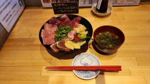 塩釜のまぐろ専門店「がお」で特選本まぐろ丼_w1280_20240518_113810