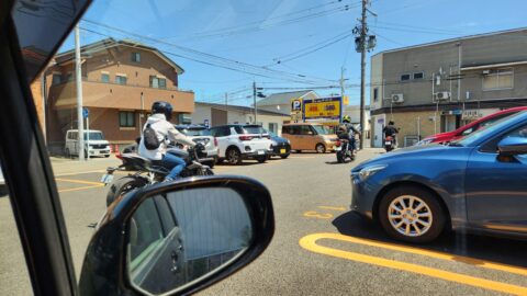 「第一興商 ザ・パーク塩釜尾島町第２」から目的に向かうライダーたち_w1280_20240518_115820