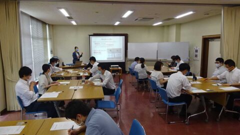 色麻町役場総務課総務係令和2年度色麻町若手職員研修『タイプ別コミュニケーション研修w1280_2020-0707_DSC00139