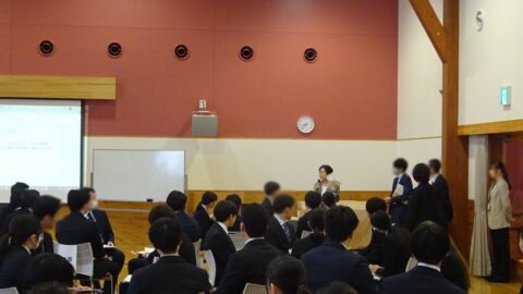 （1日目）行政機関様の新規採用職員研修で講師を務めました（宮城県仙台市）fx_w1280_DSC07434