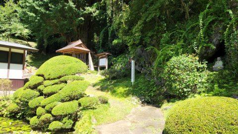 登米市 東陽寺 「原田甲斐の首塚」_w1280_20220819_103244